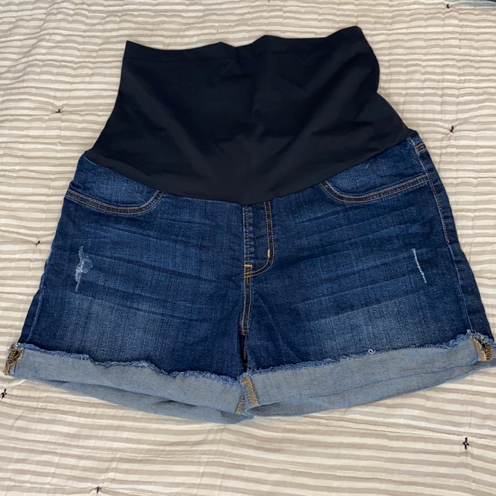 Judy Black maternity jean shorts